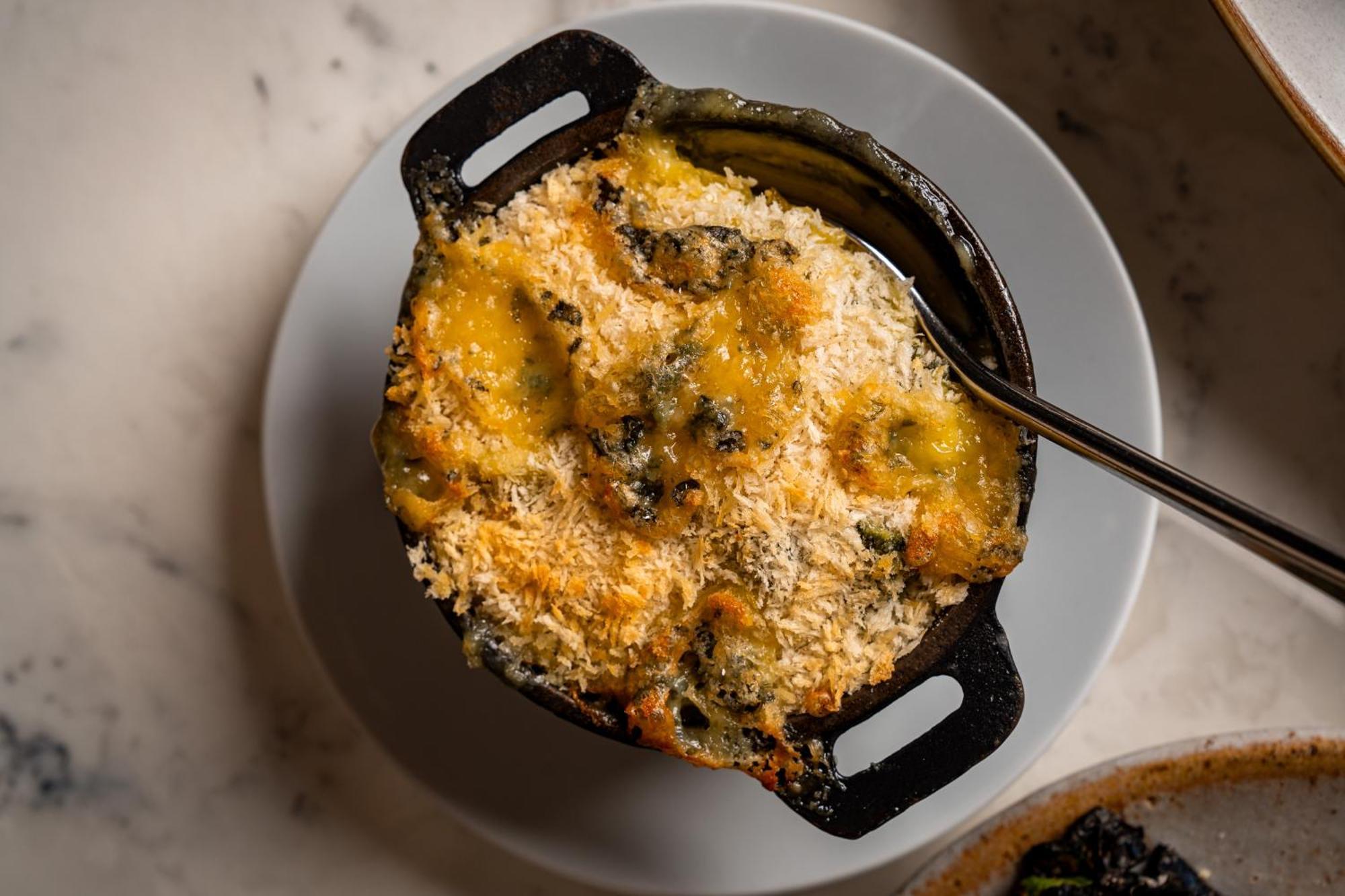 Lanelay Hall Hotel&Spa Hensol Esterno foto A bowl of crab and corn casserole